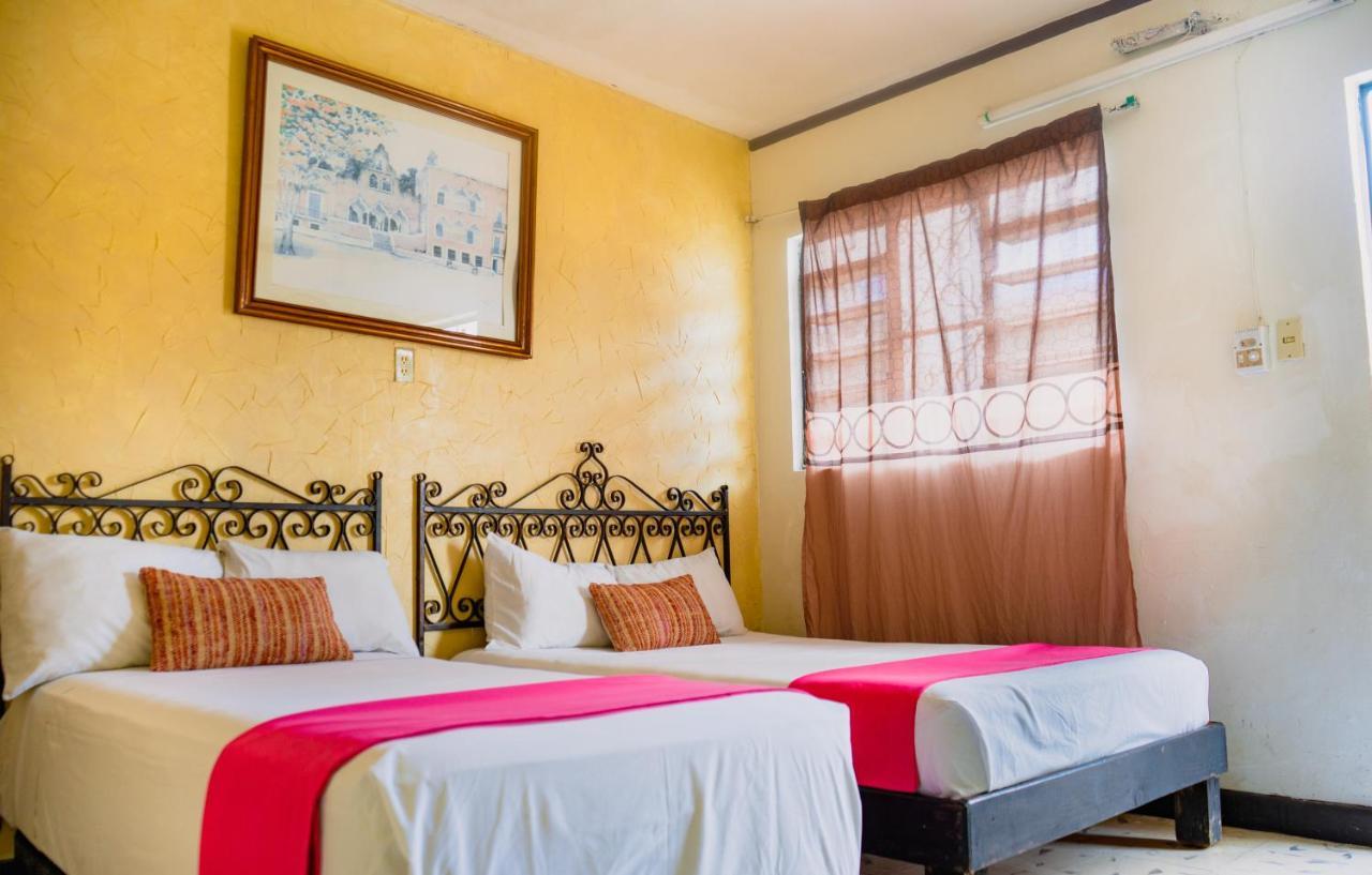Mucuy Hotel 3*